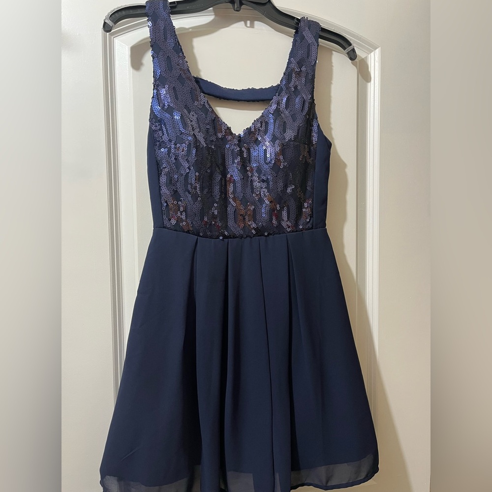 Elegant Navy Blue Sequin Dress